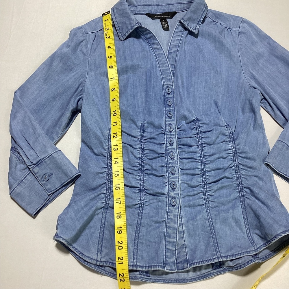White House Black Market Light Blue Ruched Button-Front Chambray Shirt - Picture 10 of 14